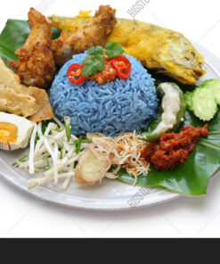 Nasi Kerabu  (Fried Chicken Served With Blue Rice,Egg & Keropok)